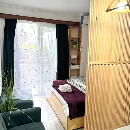 Studioo * Тирана