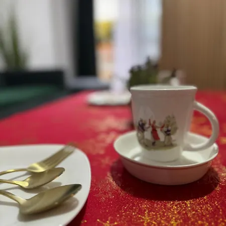 Studioo * טיראנה